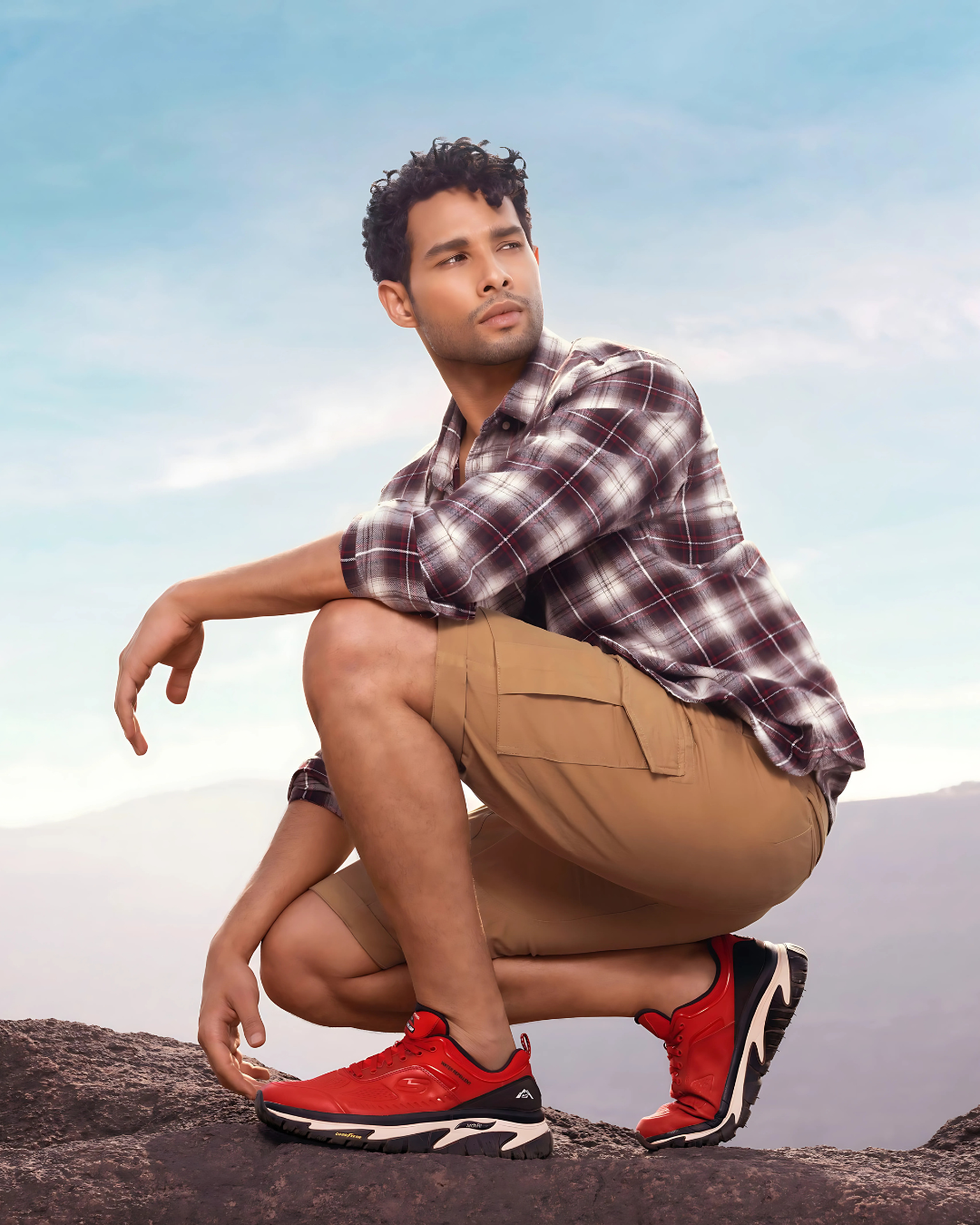 SKECHERS