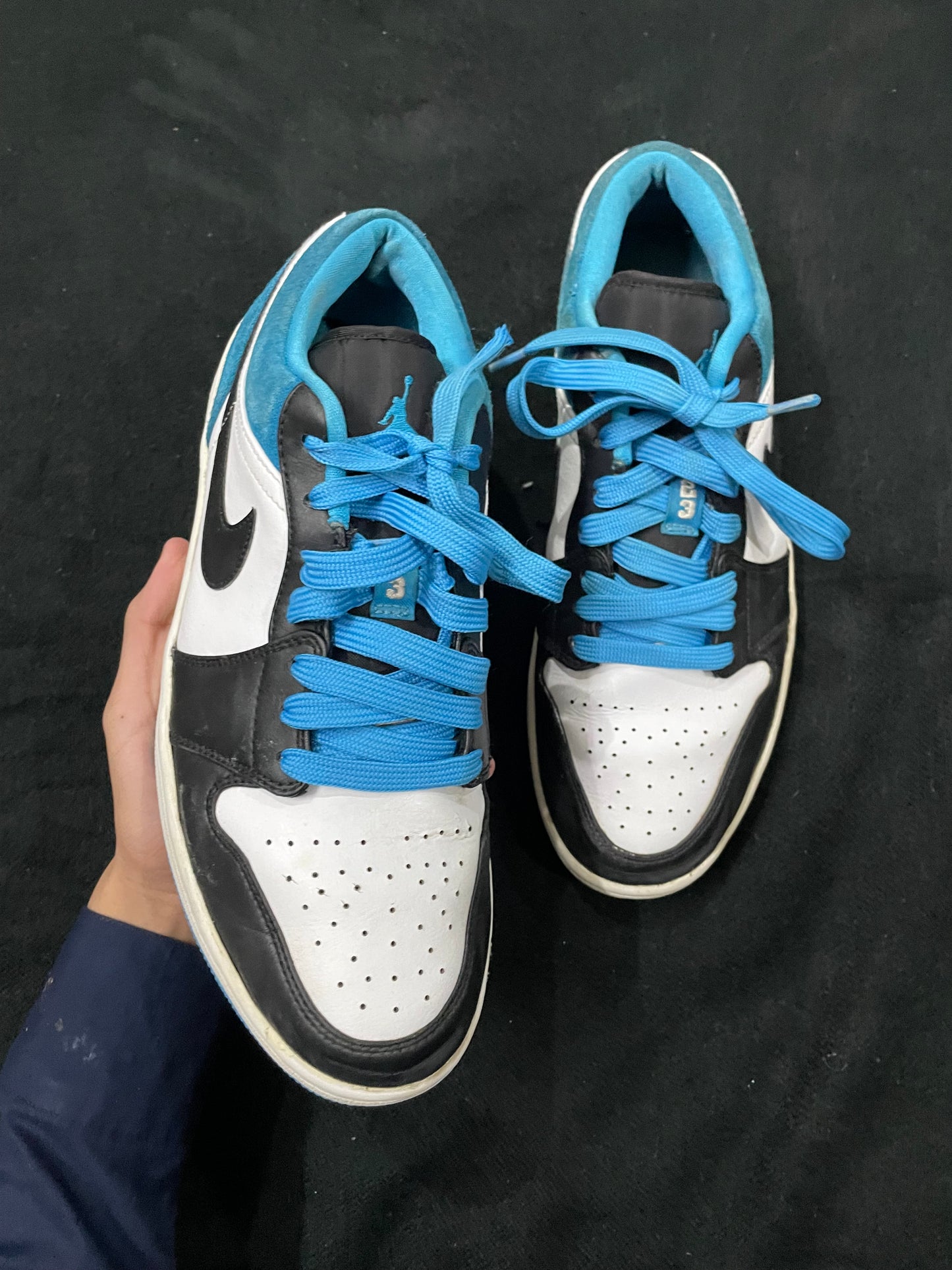 Air Jordan 1 Low Lazer Blue (SE)