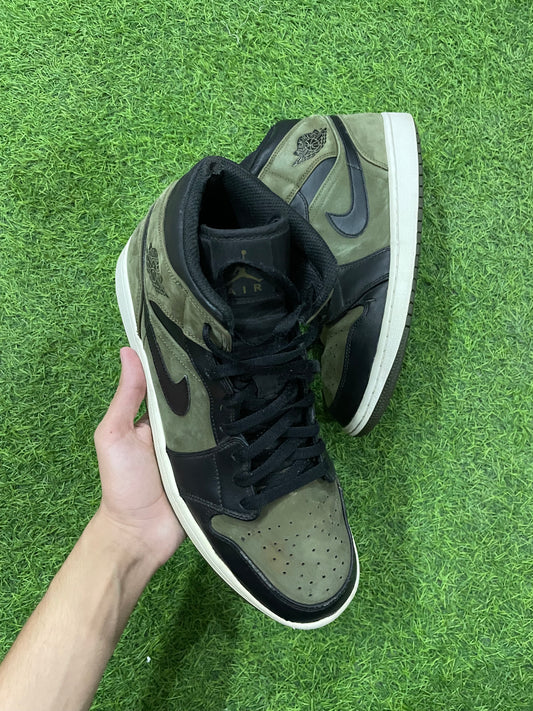 Air Jordan 1 Mid Olive Canvas