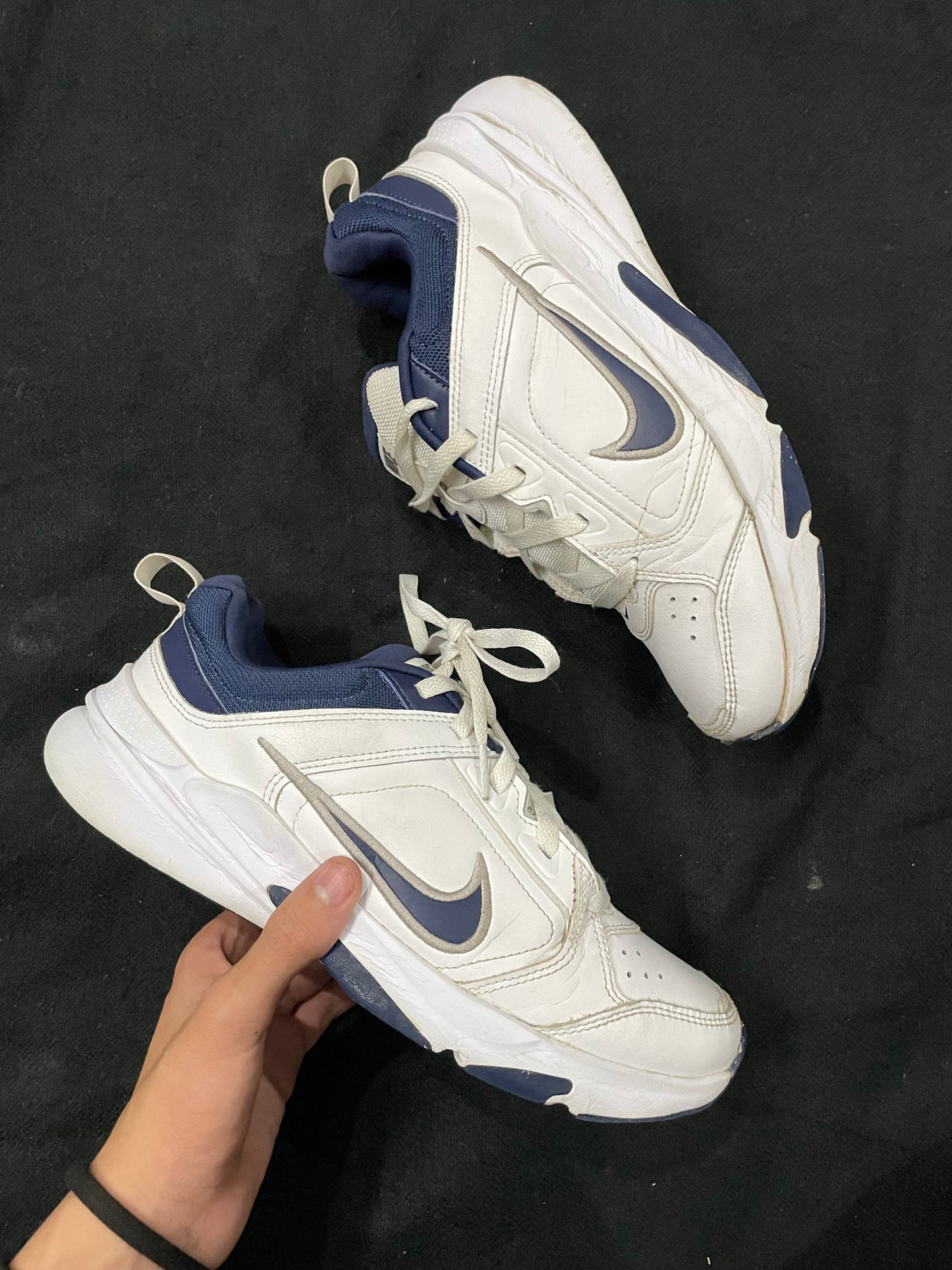 Nike Air Monarch