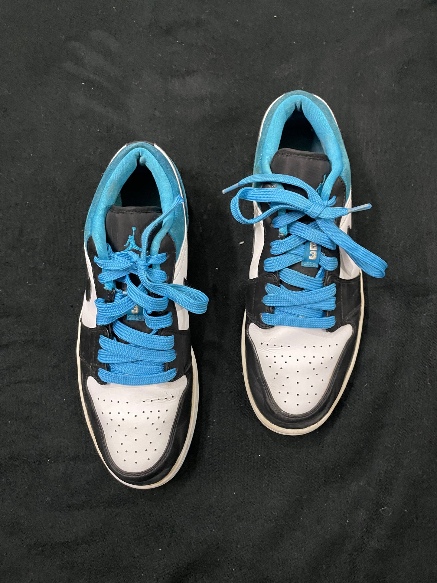 Air Jordan 1 Low Lazer Blue (SE)