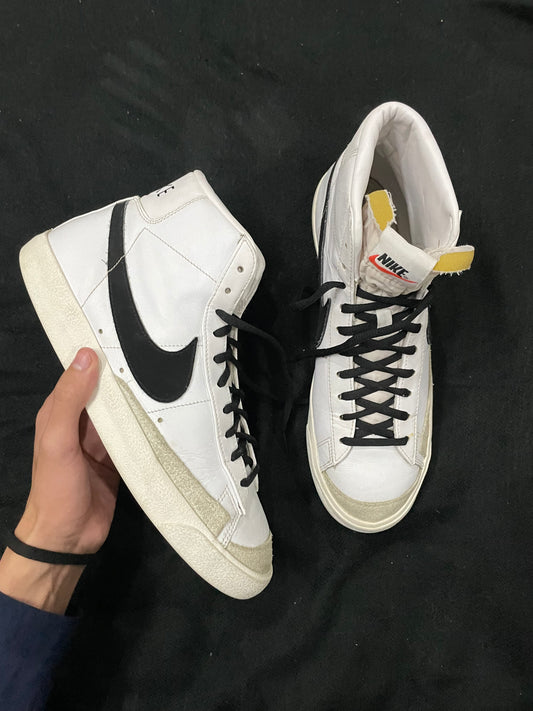 Nike Blazers Mid 77’